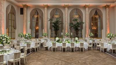 Wedding in Palm Court